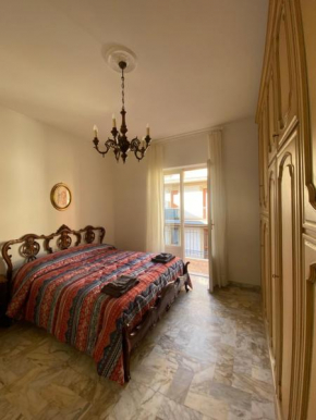 Casa ‘A due passi dal mare’ + PARKING! Levanto